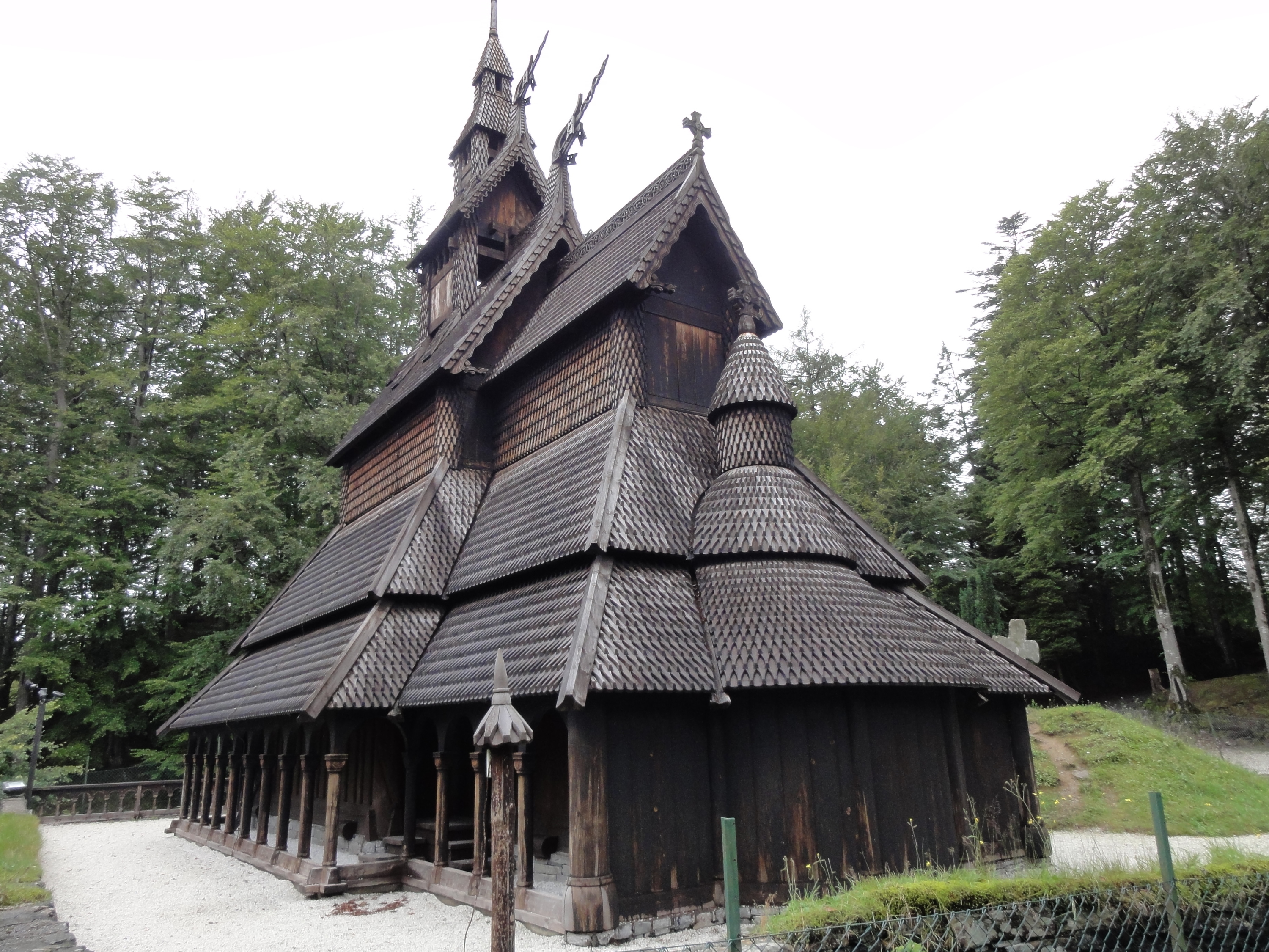 Fantoft Stabkirche in Bergen