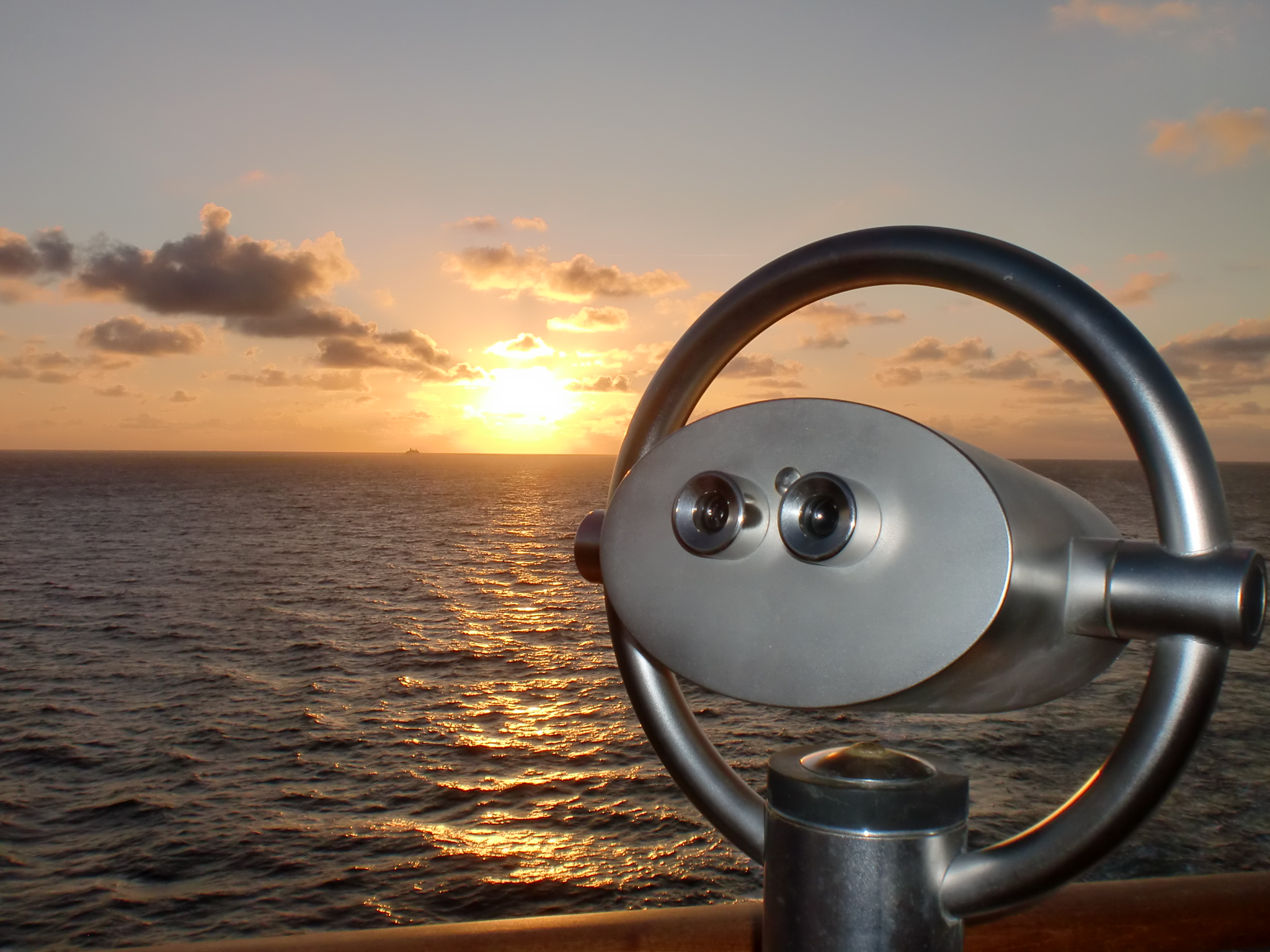 AIDAluna auf See - unterwegs nach Bergen