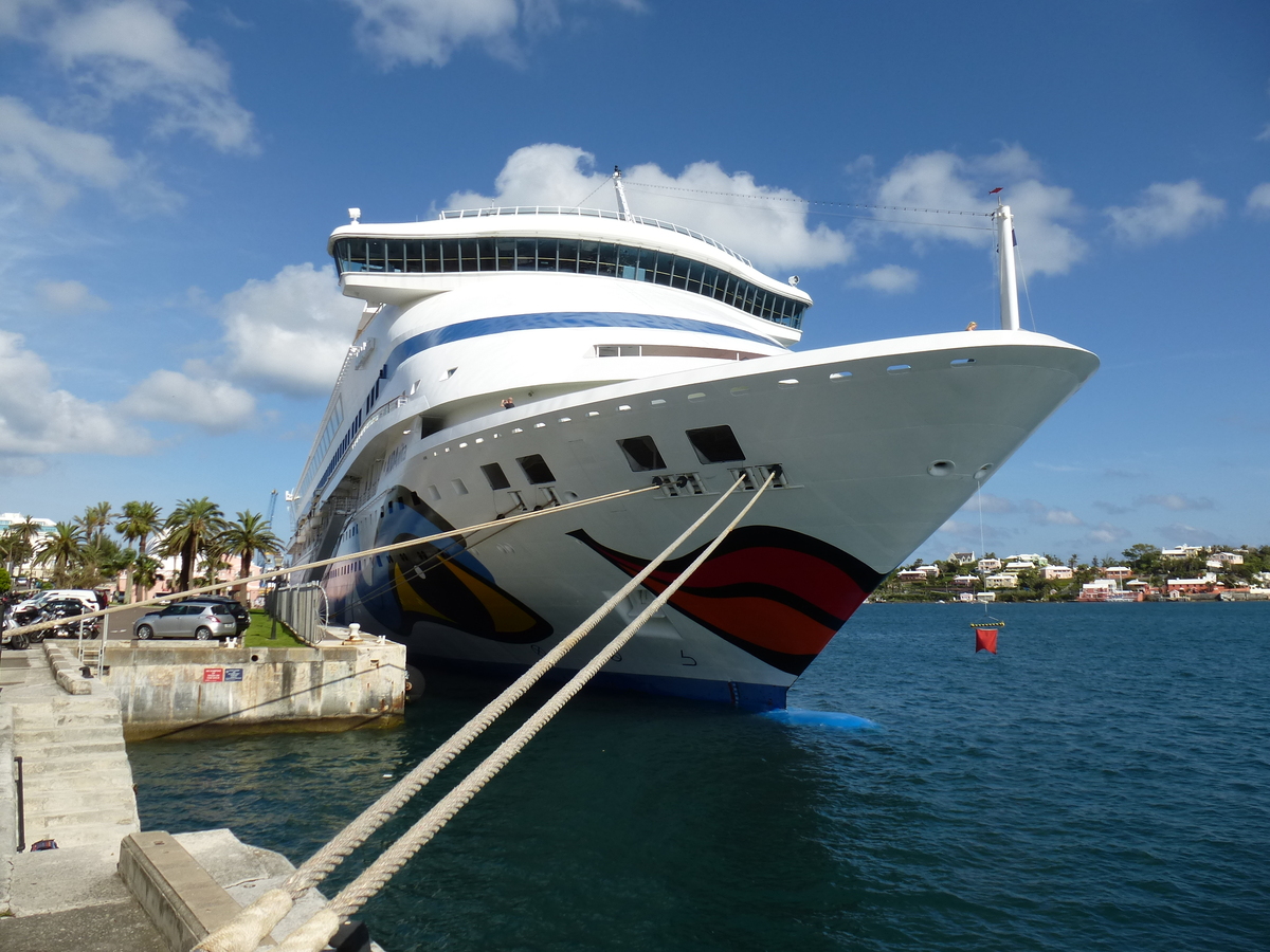 Bermuda... Traumschiff !