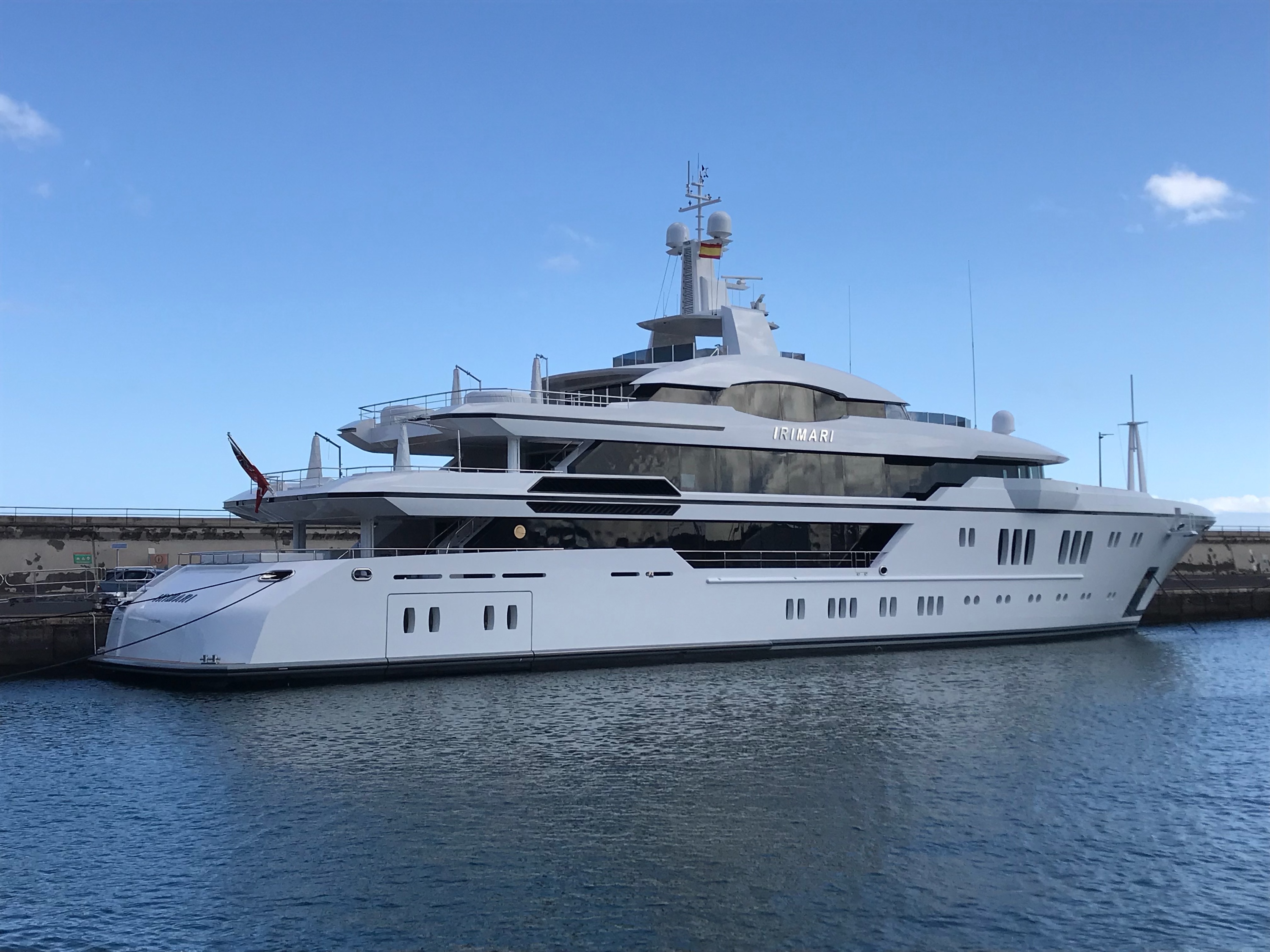 IRIMARI - Luxusyacht