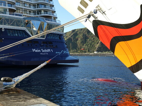 Links liegt Mein Schiff und rechts liegt mein Schiff_La Palma_03-01-2019
