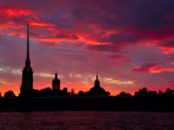 Es wird Nacht in St. Petersburg