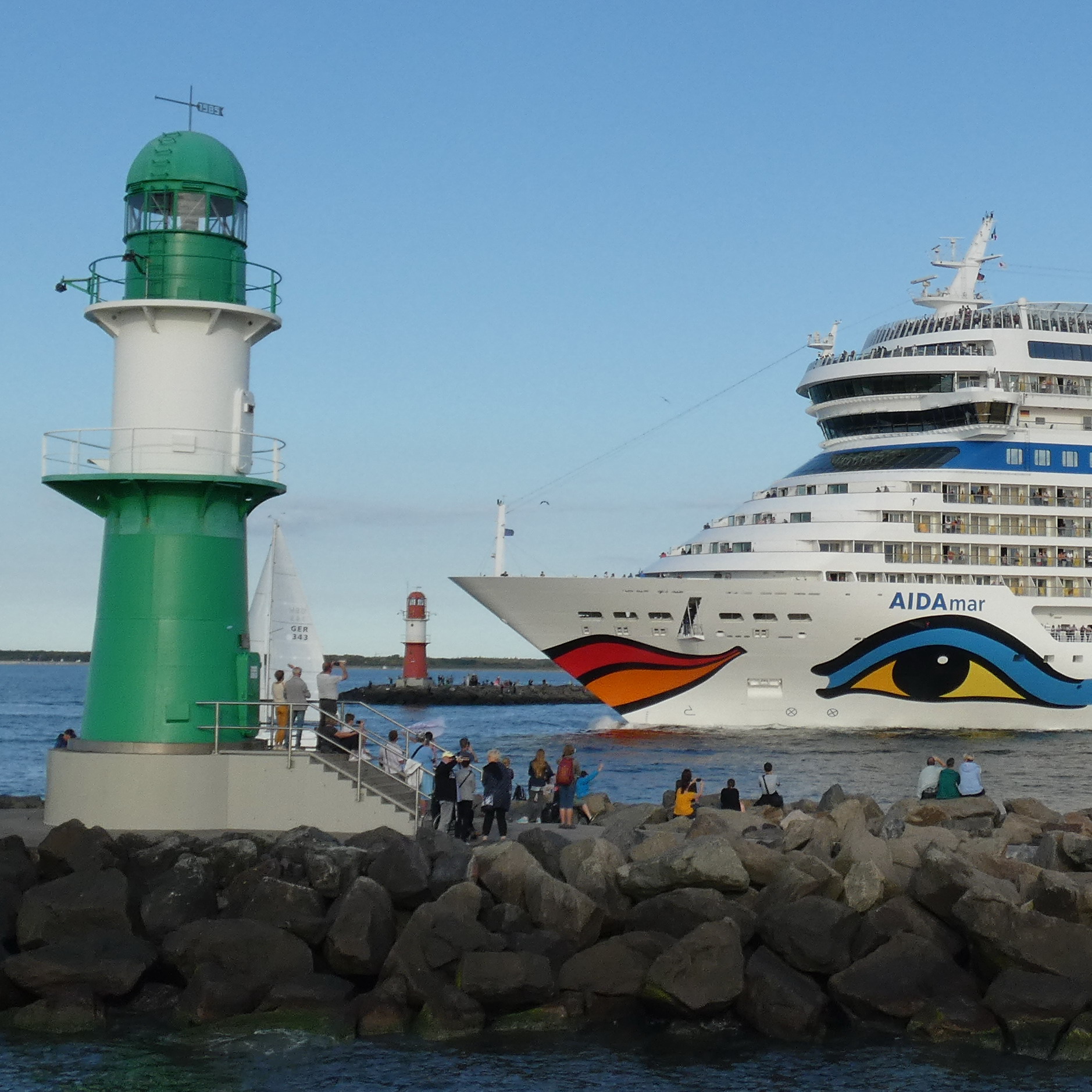 AIDAmar_Warnemünde_21-08-19_2