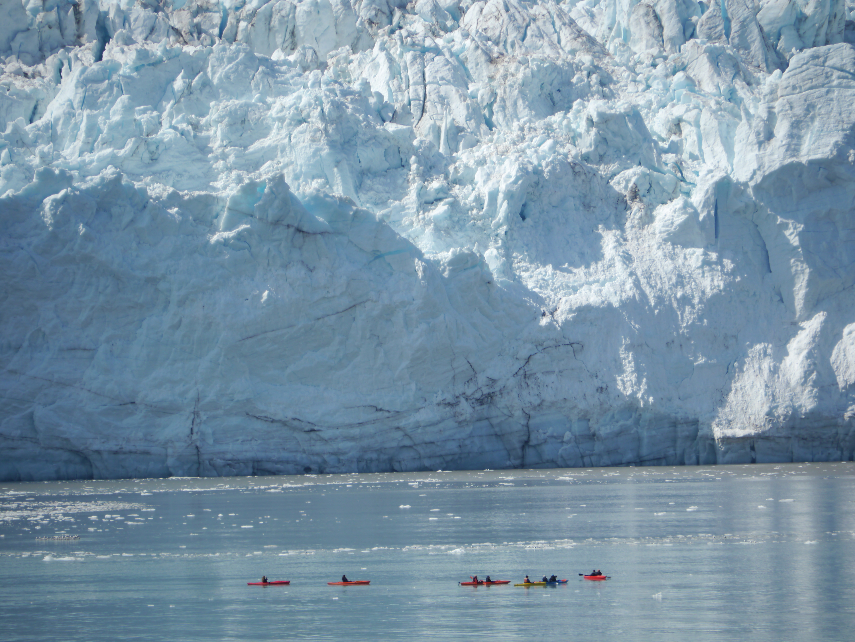 vor dem Gletscher in der Glacier Bay von Alaska