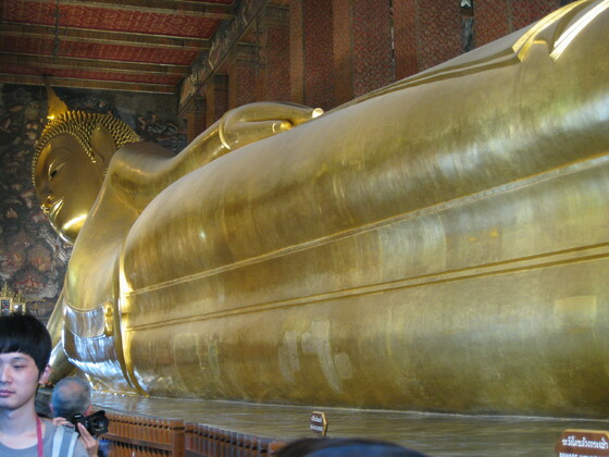 Bangkok Impressions - Wat Pho - Liegender Buddha