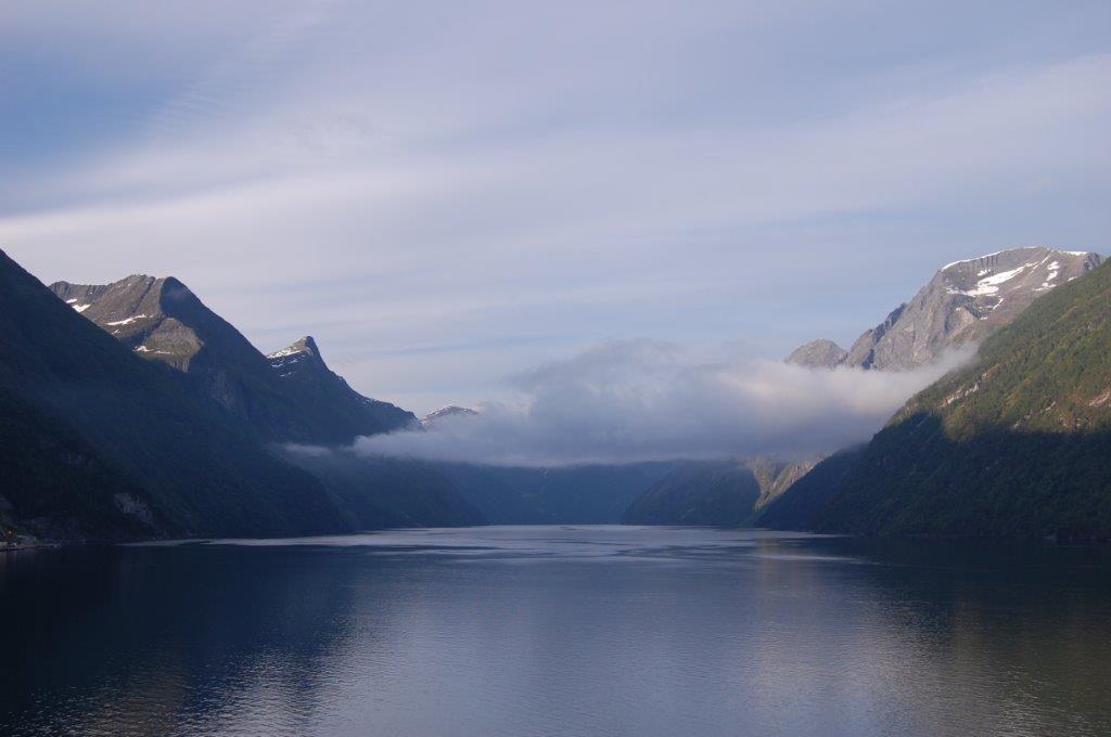 Mein Wunsch: bald wieder das Morgenerwachen im Geirangerfjord erleben