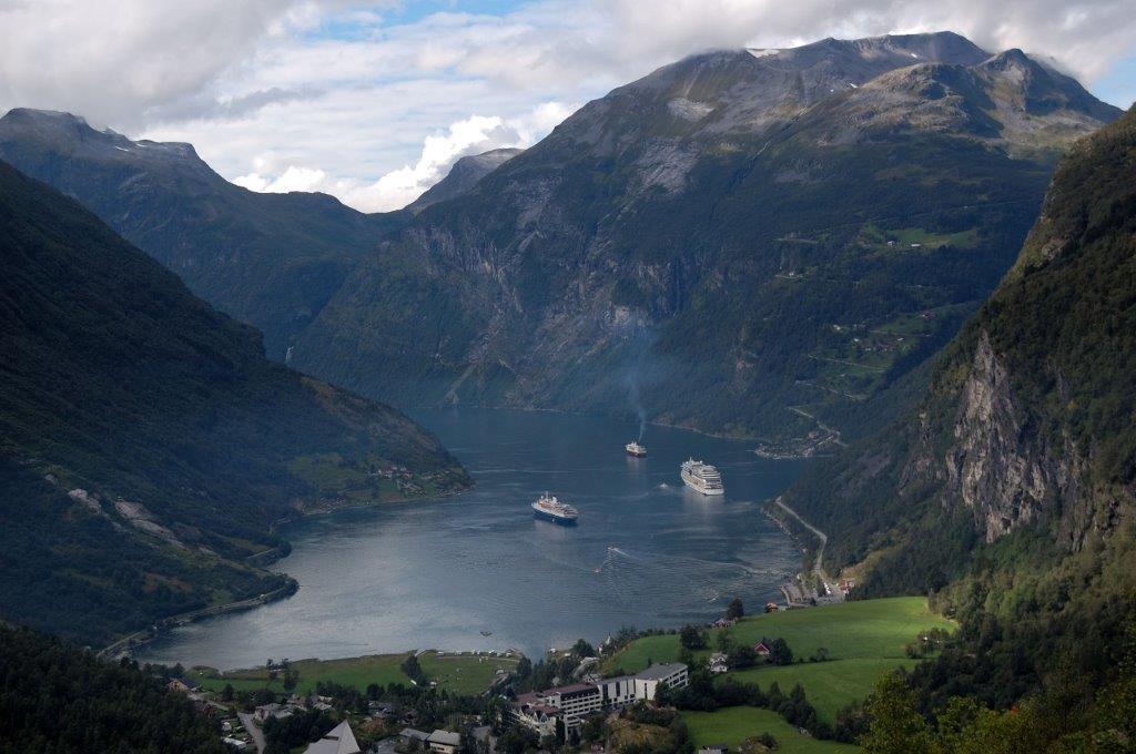 Träume lassen wir uns nicht verbieten - wir wollen wieder den Geiranger-Fjord von oben sehen!