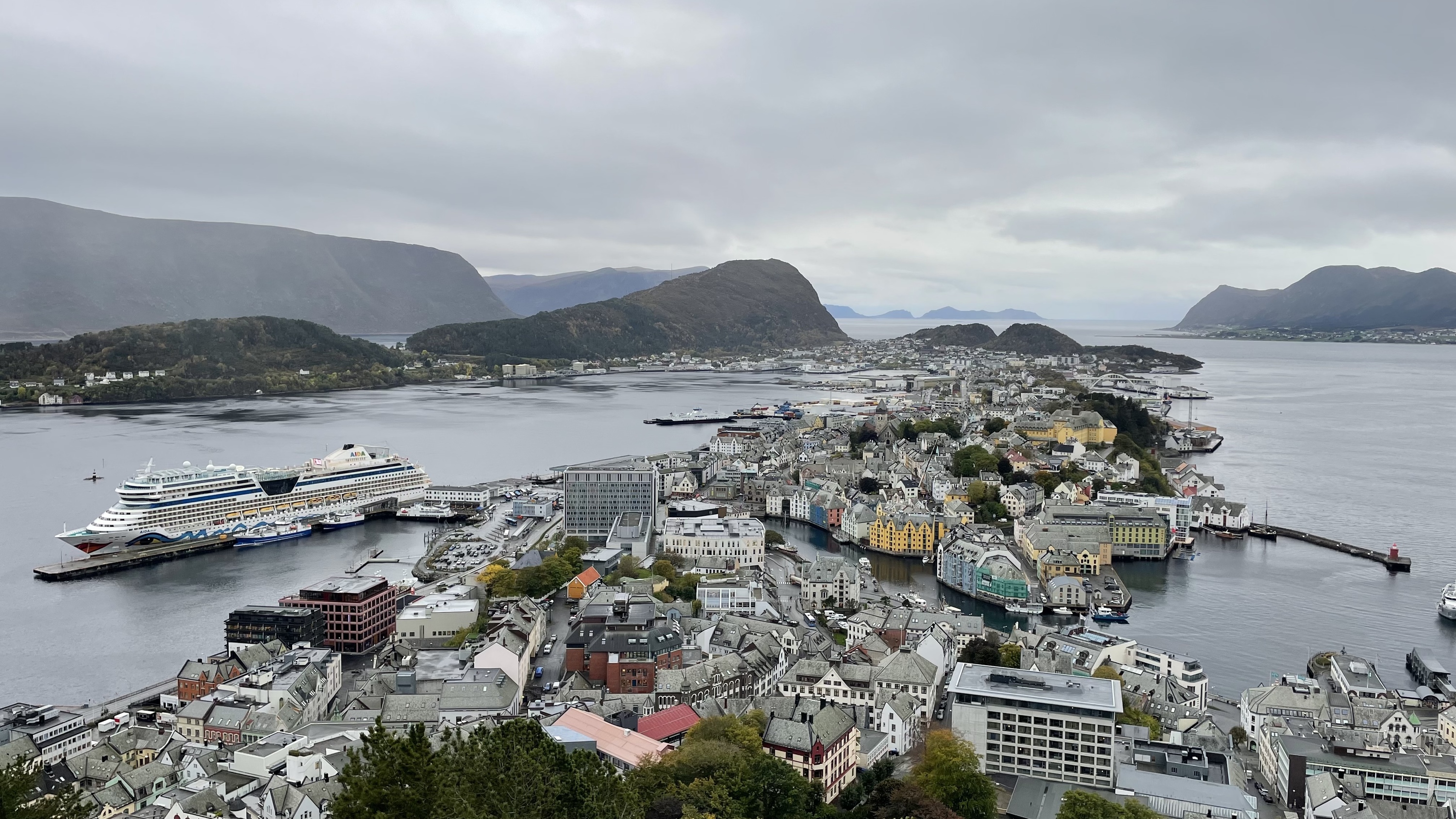 AIDAmar in Ålesund