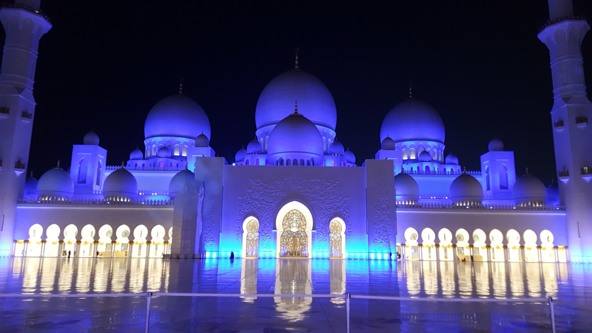Sheik Zayed Moschee in Abu Dhabi