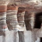 Farbenspiel im Fels von Petra