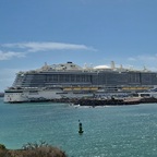 Aida Cosma im Hafen von Arrecife